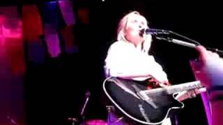 Melissa Etheridge at Foxwoods  Like the Way I Do Part 2 [upl. by Jd]