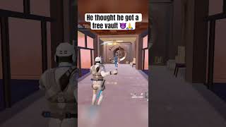 Bro thought he was getting free loot 😭🙏 Use code Mangoleaf in the item shop ❤️ fortniteshorts [upl. by Aneram523]