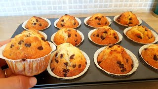 muffins aux pépites de chocolatrecette très facile مافين [upl. by Oneill480]