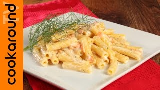 Pasta al salmone  Ricetta facile e veloce [upl. by Chuu18]