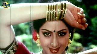 SRIDEVI VELUGUKU UDHAYAM VIDEO SONG  KRISHNAM RAJU  TRISULAM MOVIE  P SUSHEELA SP BALU [upl. by Kirtley]