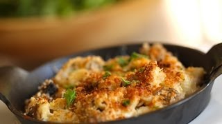 Beths Baked Mac amp Cheese Dinner  ENTERTAINING WITH BETH [upl. by Asin817]