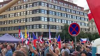 Demonstrace Praha Václavské náměstí 392022 Česká hymny 🇨🇿 [upl. by Annahgiel]