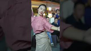 Zhaxicuo sweet Tibetan girlTibetan song and dance [upl. by Burgess291]