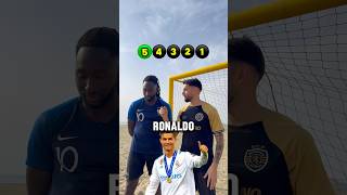 Si sabes la última sabes de fútbol 😱⚽️ footballfunny footballquiz ronaldofans messifans [upl. by Harbird]