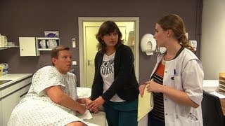 Een vreemde darmaandoening  De Kliniek  VTM [upl. by Yrtnahc]