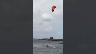 Kitesurfen in Norddeich nordseegefuehl urlaub kitesurfen [upl. by Aile894]