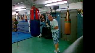 How to work the heavy bag like a pro [upl. by Sudhir]