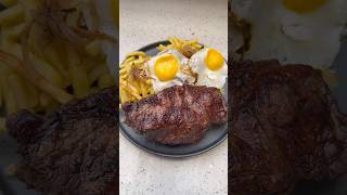 Lomo a lo pobre 🥩🍳 viralvideo restaurant cocina [upl. by Ubald]