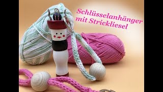 Schlüsselanhänger stricken mit Strickliesel  Wie funktioniert eine Häkelliesel  Anfänger [upl. by Ezara]