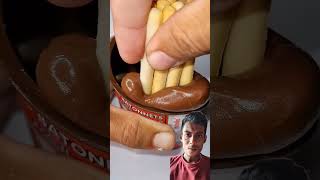 Garpa kaise chocolate mixed kartha chocolate satisfying nutella yummy [upl. by Rochester]