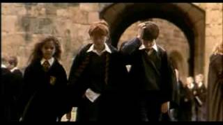 HP1  Harry Potter à lécole des sorciers  Bande annonce 2 VF [upl. by Aihcila]