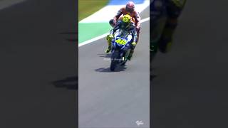 kawasaki Ninja H2R topspeed Rossi vs Marquez on the final 2015 superfast ride rider wheelieshorts [upl. by Hembree]