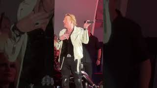 Axl Rose Unleashes the Power of ‘Chinese Democracy’ – A Performance You Didn’t See Coming [upl. by Muffin163]