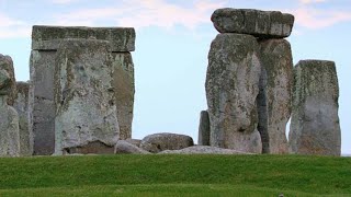 Evidence Suggests Stonehenge Was an Elite Cemetery [upl. by Lat]