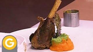 Nueva cocina colombiana  Pernil de cabrito santandereano con puré de arvejas y arracacha [upl. by Stavros85]