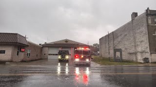 Coatesville City Fire Department Ladder 411 and Engine 431 Responding on a Box Alarm [upl. by Van]