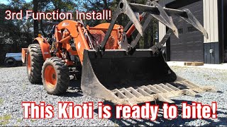 3rd Function Install Kioti CK2610 Filter Change and Brushguard [upl. by Anglo]