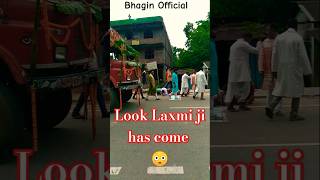 Look Laxmi ji has come 😳 viralvideo shortvideo youtubeshorts shorts short viralshorts god [upl. by Jacobo]