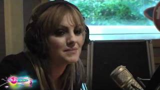 ALEXANDRA STAN reprend en Live  SampM Rihanna amp Britney Spears sur Fun Radio [upl. by Gerladina426]