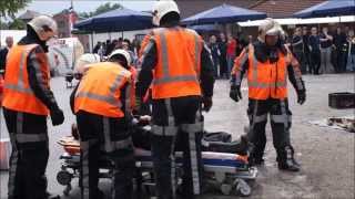 BRANDWEERDEMONSTRATIE MET DUITSE BRANDWEER EN BEDRIJFSBRANDWEER [upl. by Goff]