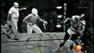 El Angel Blanco y Espanto III vs Mil Mascaras y Felipe H Lee [upl. by Judus]