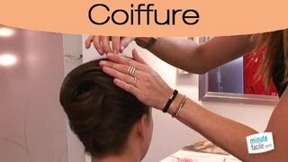 Comment faire un chignon banane [upl. by Swarts]