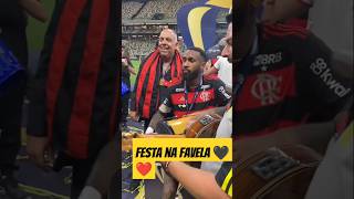 Gerson puxa a festa do título❤️🖤👈🙅shotsnaoflopaflamengoviralvideogersonflamengogabigolfypage [upl. by Sharity]