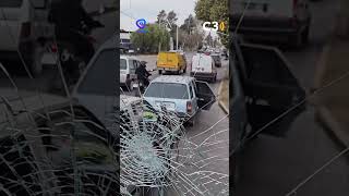 Le rozaron el auto y destrozó el parabrisas con un trabavolantesn sucedió en la ciudad de Córdoba [upl. by Robbins]