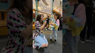 Bienal do Livro Conversando com uma leitora de 6 anos sobre seu livro favorito booktube [upl. by Iknarf]