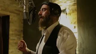 אחינו בביצוע אייזיק האניג Isaac Honig sings acheinu [upl. by Tertias403]