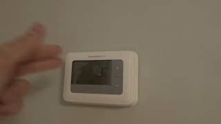 Honeywell Thermostat Not Working After Replacing BatteriesTry These Fixes FirstTutorial [upl. by Dragde]