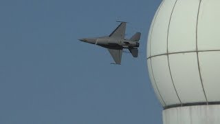 2回も飛んじゃった F16 デモチーム 2018 築城基地航空祭 前日予行 2回目  JASDF TSUIKI AIR SHOW PACAF F16 Demo Team 20181124 [upl. by Uile]