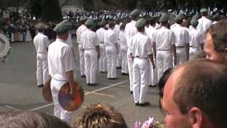 Parademarsch Jubiläumsschützenfest Schmallenberg Oberkirchen 2002  Teil 3 [upl. by Healey]