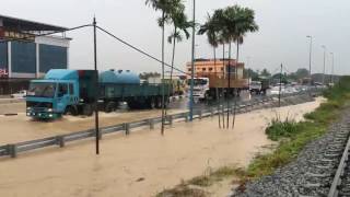 Banjir Segamat Johor [upl. by Aneerol452]