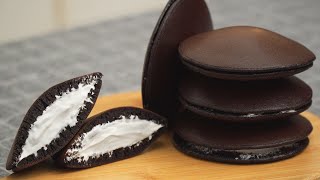 Oreo Dorayaki Recipe  Japanese Street Food [upl. by Eihs]