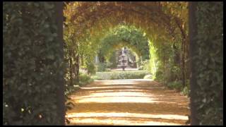 Alowyn Gardens  Melbournes Yarra Valley [upl. by Janene432]