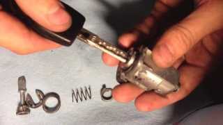 03 vw golf lock cylinder housing disassembly and assembly tutorial [upl. by Evangelist]