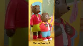 Mais qui lappelle  extrait de Petit Ours Brun à lécole  Le stop motion [upl. by Retsila700]