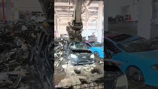 Vehicle Scrap Disassembly Process  Good tools and machinery make work easier [upl. by Anilad55]