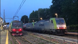 Transiti e grande movimento di treni anche di sera a Lissone [upl. by Eniamert946]