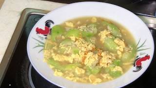 Stirfry loofah with eggs 丝瓜鸡蛋 [upl. by Hellene]