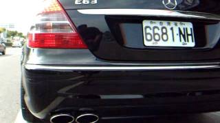 BENZ W211 E280 改E63樣式 起步加速 [upl. by Newberry]