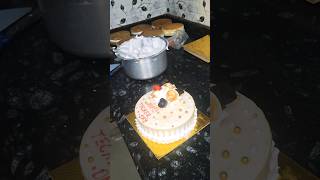 New cake making video beautiful cake making birthday 🎂 trending shorts shortsfeed youtubeshorts [upl. by Orsay317]