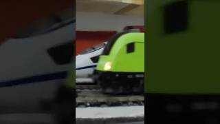 Modelleisenbahn Spur H0  Fahrvideo quotFLIXTRAINquot PIKO 57924 quotTaurusquot  TILLIG H0 70045 quotWagensetquot P1 [upl. by Francesca162]