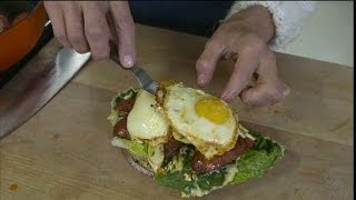 Mitt kök Lyxig äggmacka med chorizo  TV4 [upl. by Fiedling]