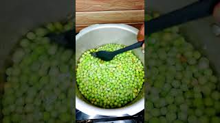 How to Boil Green Peas🥑💪🥗 shorts healthy yt [upl. by Ariet]