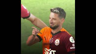 Alçaklara kar yağıyor üşümedin mi ❄️🐥 galatasaray keremaktürkoğlu [upl. by Seravat]