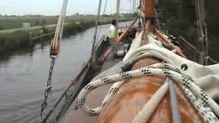 Tjak de Vlieter zeilen vanuit Makkum [upl. by Shirleen]