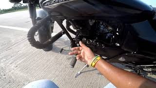 How to Shift Gears on a Motorcycle  Bajaj Avenger [upl. by Redd469]